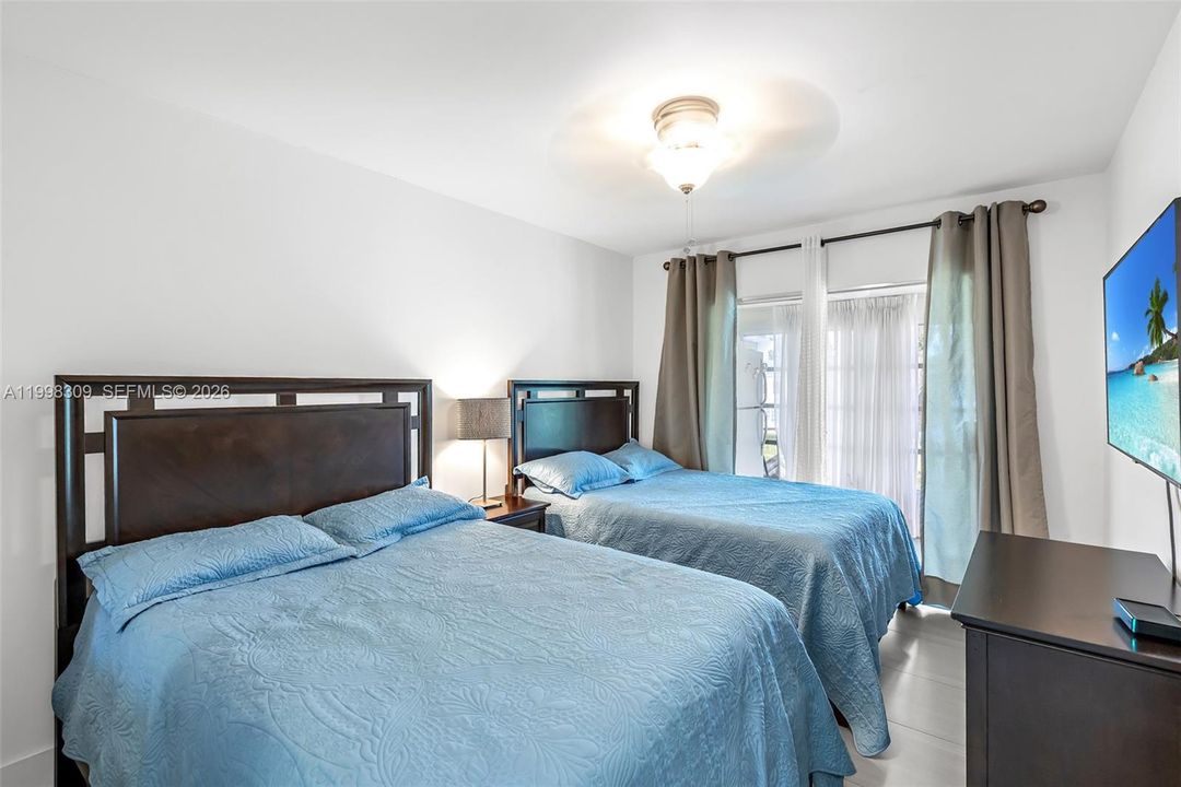 Activo con contrato: $179,000 (2 camas, 1 baños, 820 Pies cuadrados)