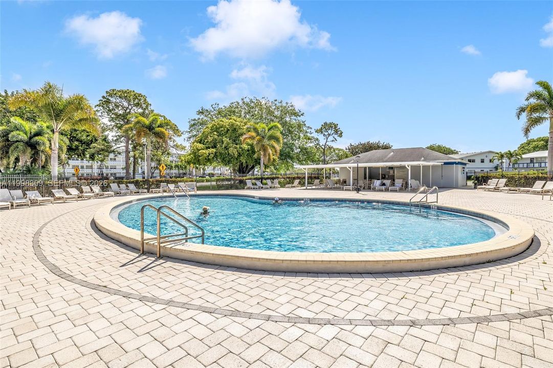 Activo con contrato: $179,000 (2 camas, 1 baños, 820 Pies cuadrados)