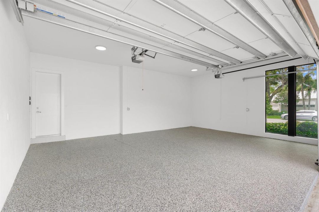 64-web-or-mls-2406 NE 13th Ct Fort Laude