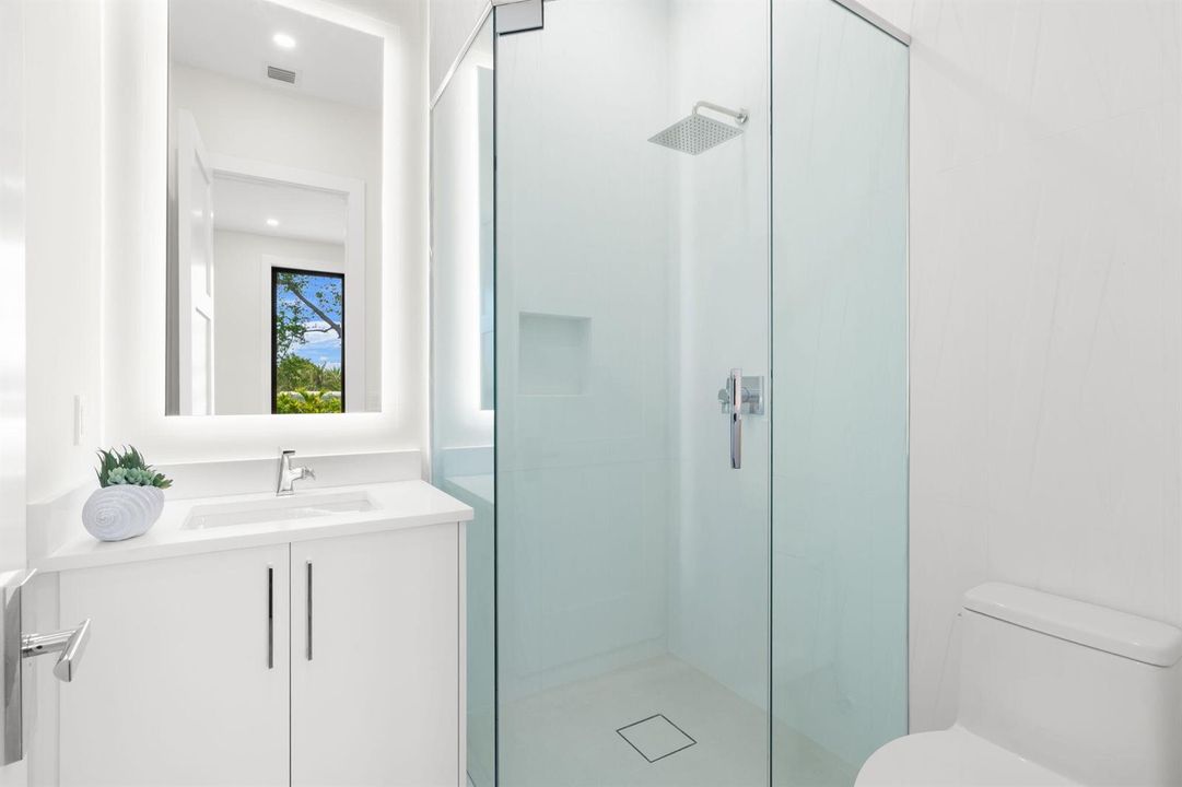59-web-or-mls-2406 NE 13th Ct Fort Laude
