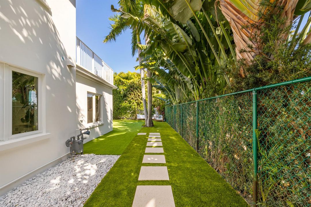 Backyard Walkway