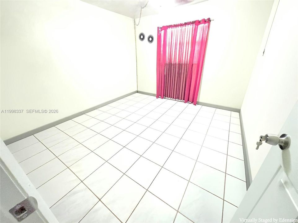 For Sale: $390,000 (0 beds, 0 baths, 1800 Square Feet)