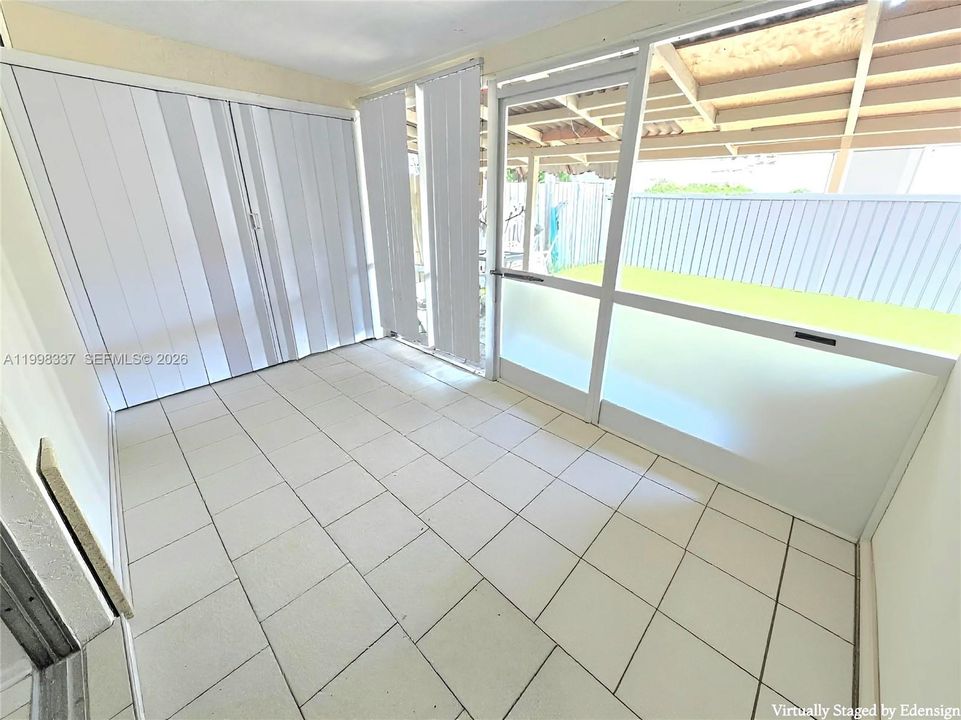 For Sale: $390,000 (0 beds, 0 baths, 1800 Square Feet)