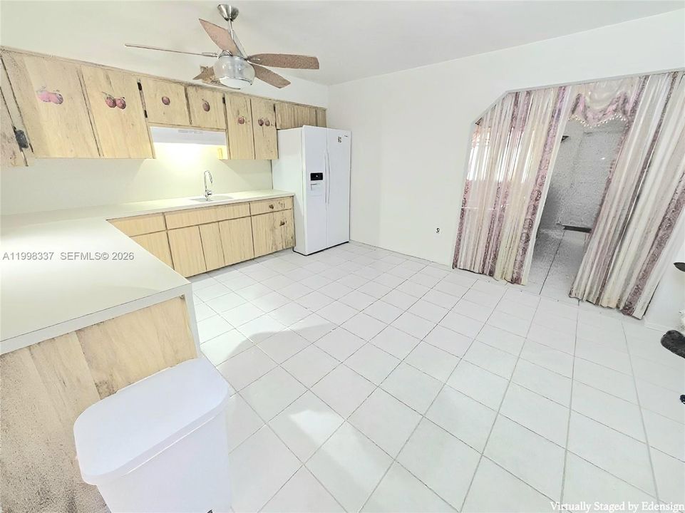 For Sale: $390,000 (0 beds, 0 baths, 1800 Square Feet)