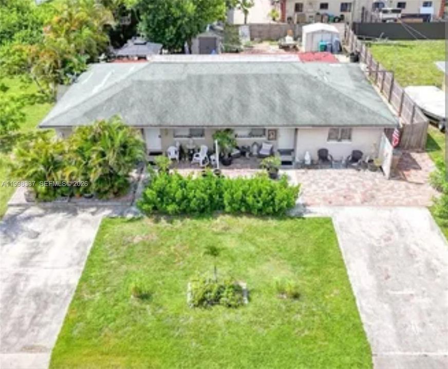 For Sale: $390,000 (0 beds, 0 baths, 1800 Square Feet)