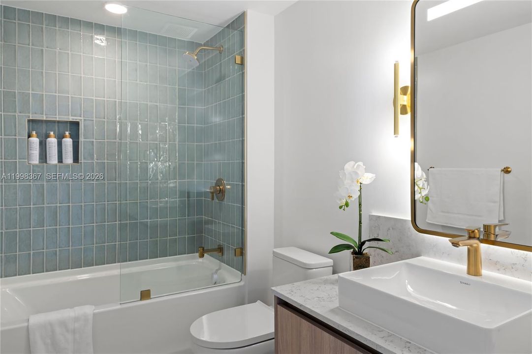 For Sale: $1,275,000 (3 beds, 3 baths, 1633 Square Feet)