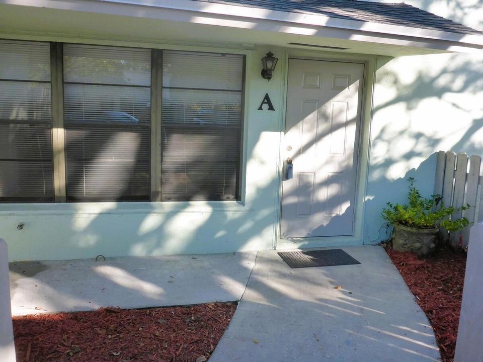 Jupiter Lakes