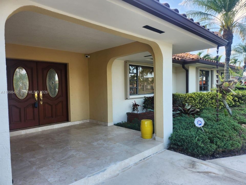 For Rent: $5,400 (4 beds, 3 baths, 3152 Square Feet)
