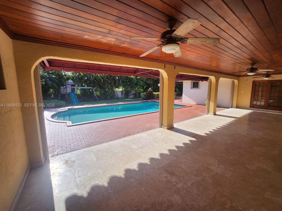 For Rent: $5,400 (4 beds, 3 baths, 3152 Square Feet)