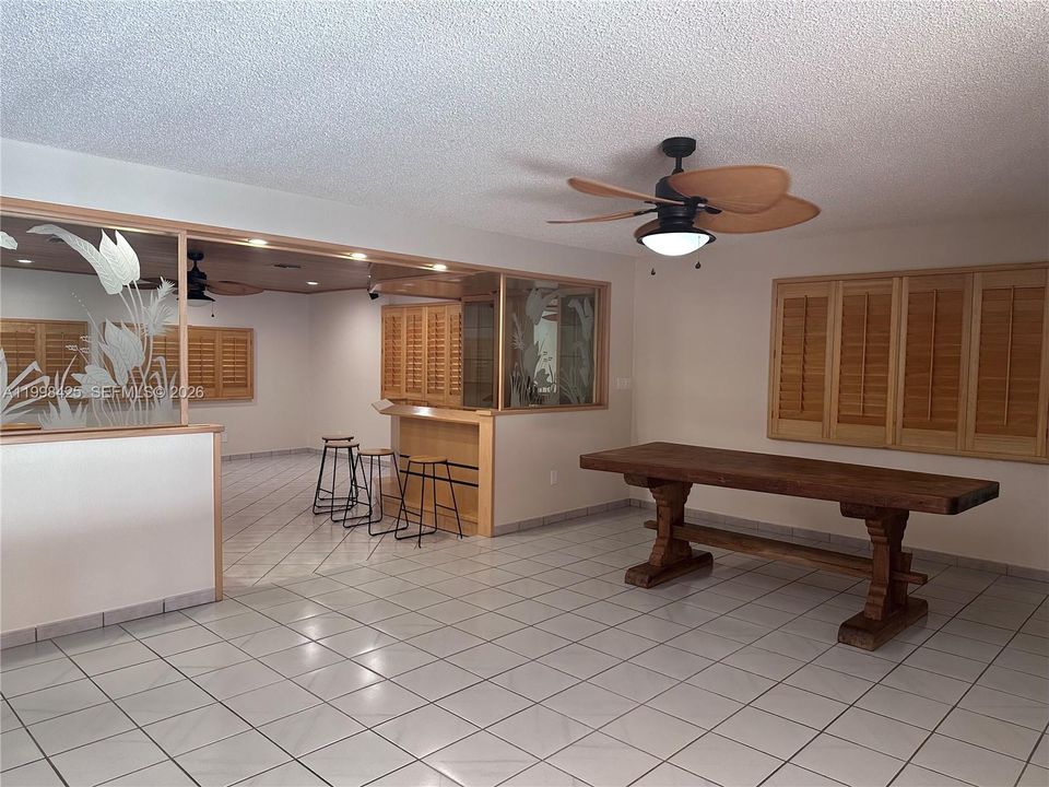 For Rent: $5,400 (4 beds, 3 baths, 3152 Square Feet)