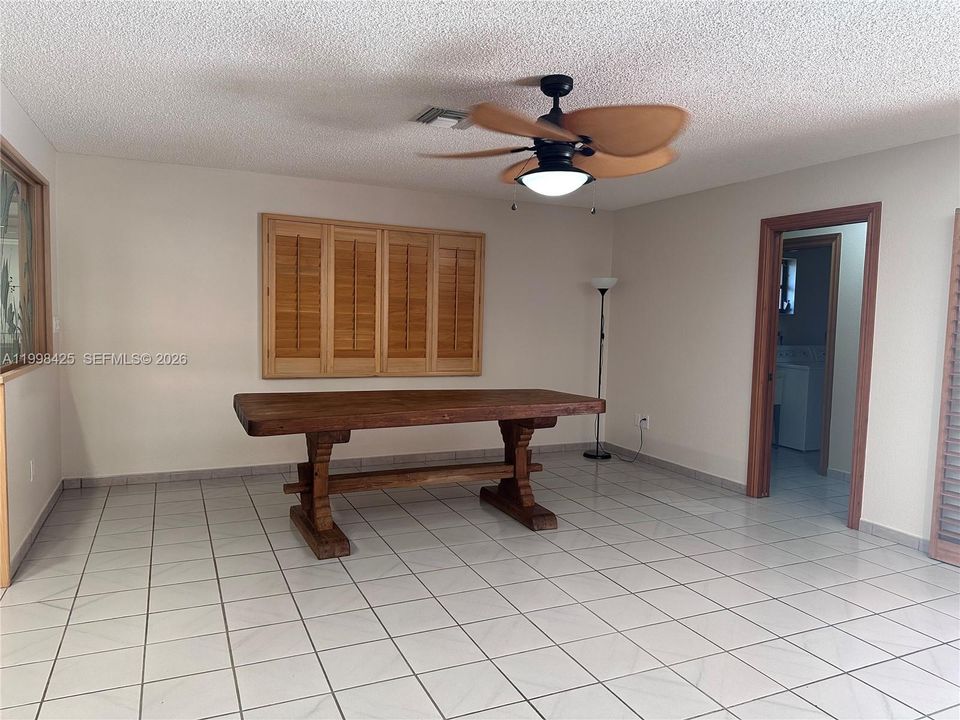 For Rent: $5,400 (4 beds, 3 baths, 3152 Square Feet)