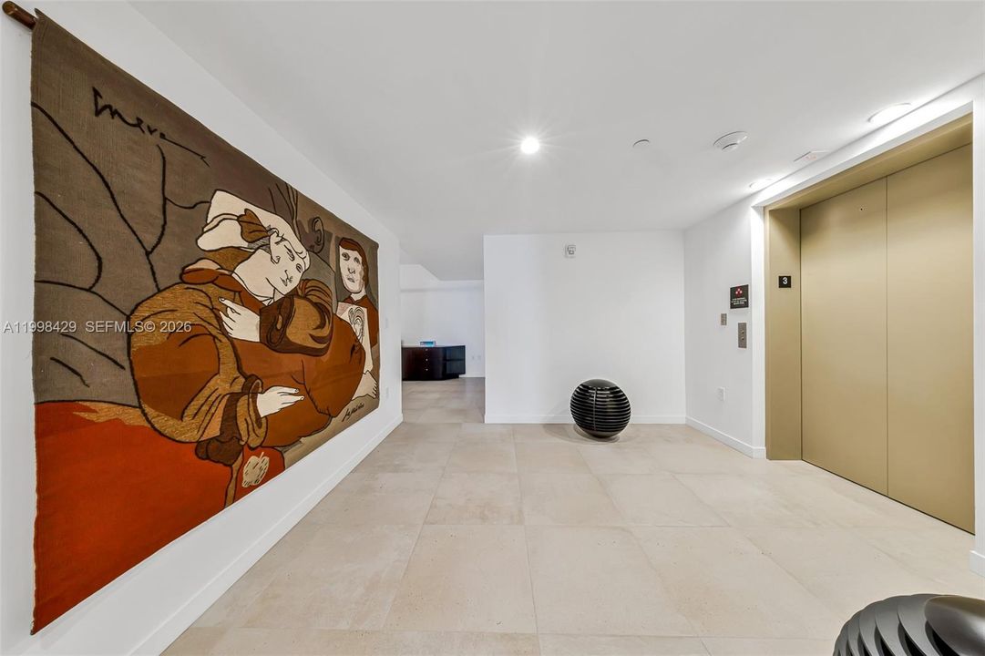 For Sale: $4,695,000 (4 beds, 4 baths, 3328 Square Feet)