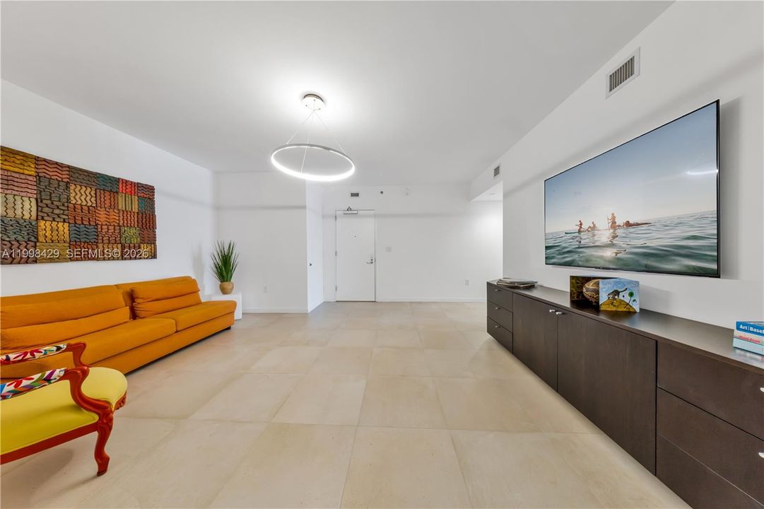 For Sale: $4,695,000 (4 beds, 4 baths, 3328 Square Feet)
