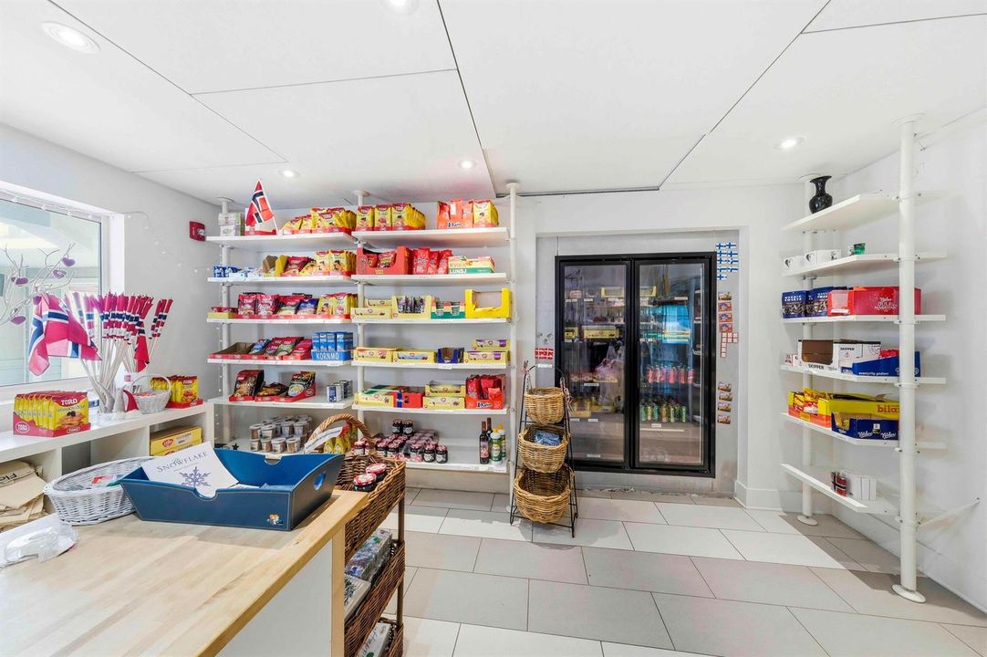 Store