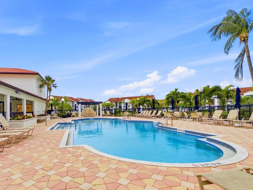 Clubhouse Pool 1