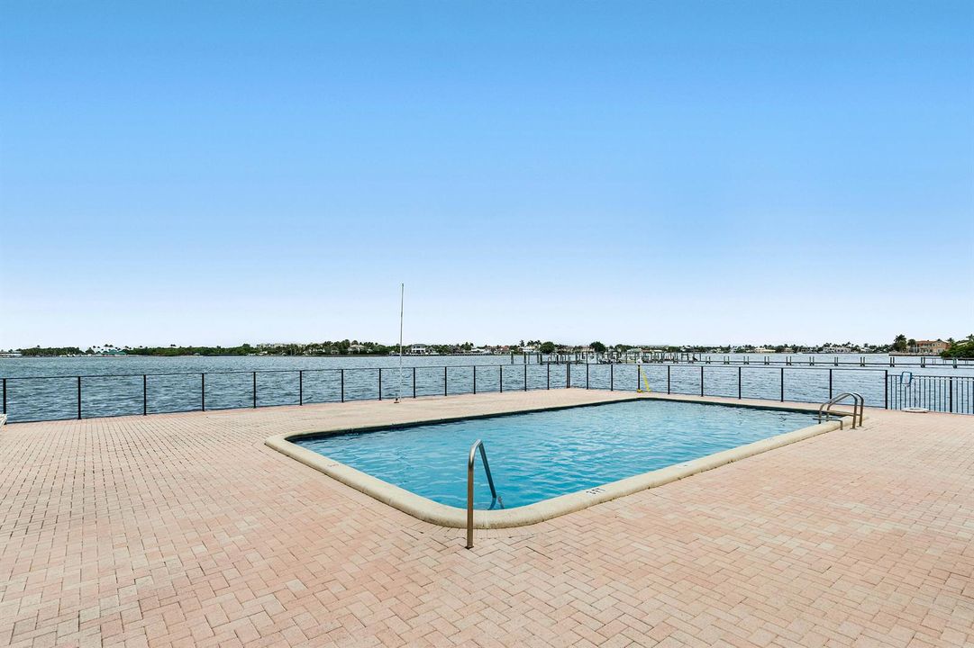 025-1820NewPalmWay-BoyntonBeach-FL-33435