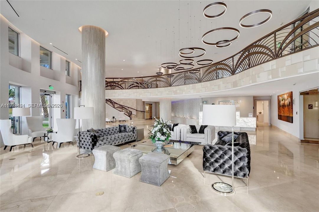 For Sale: $1,329,000 (2 beds, 2 baths, 1590 Square Feet)