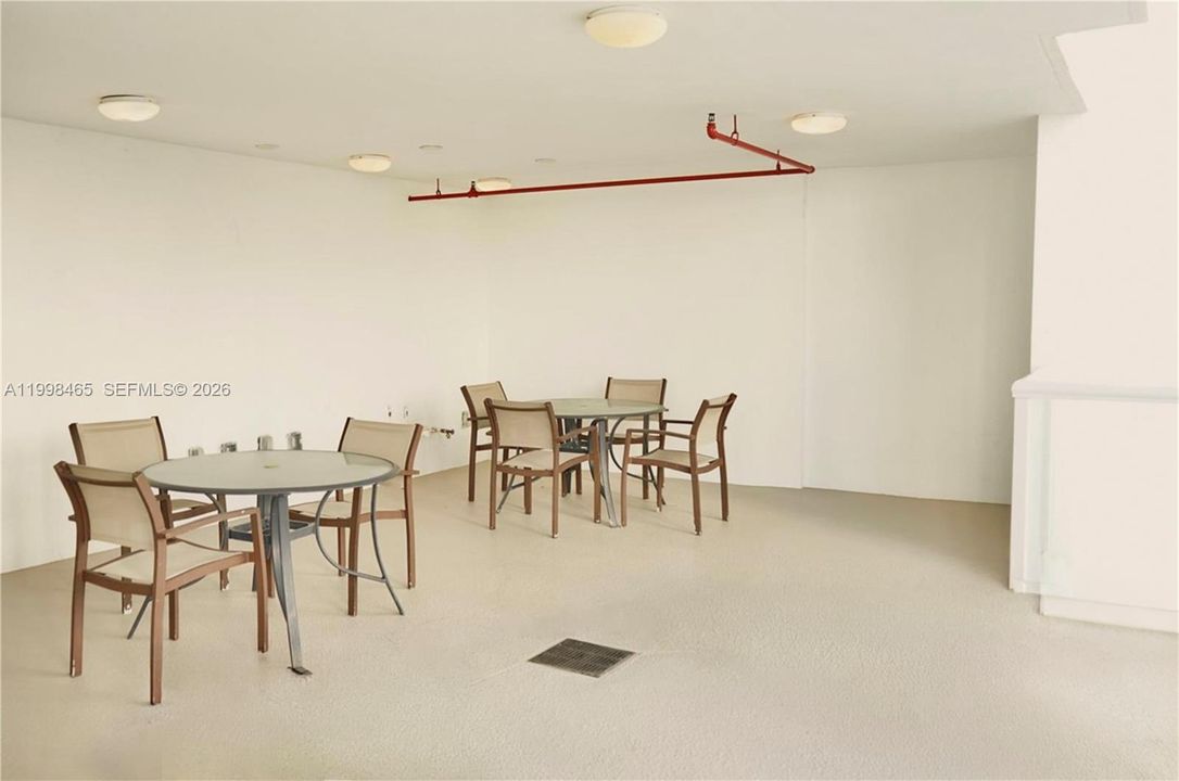 En Venta: $344,900 (1 camas, 1 baños, 773 Pies cuadrados)