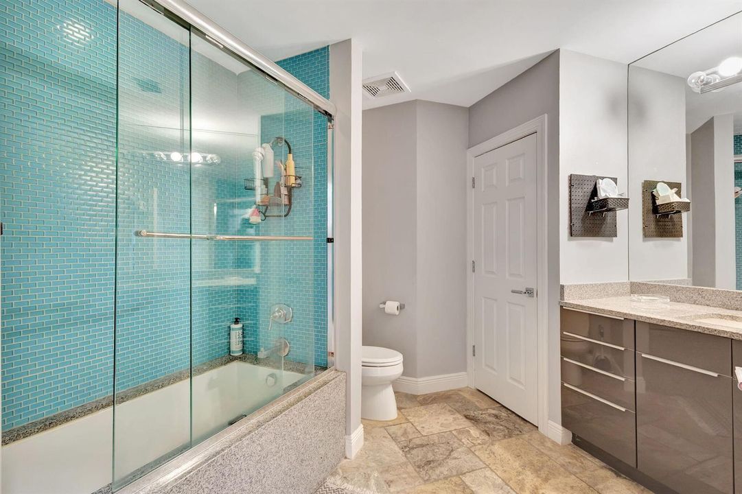 FULL BATH 2