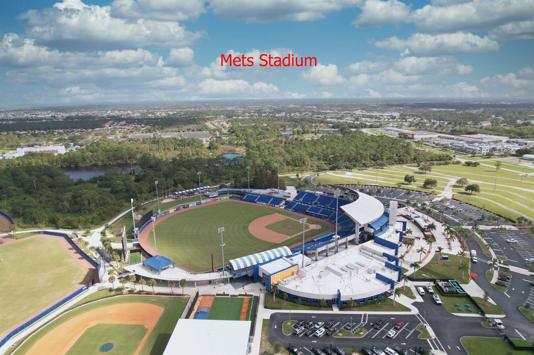 METS_CLOVER PARK STADIUM