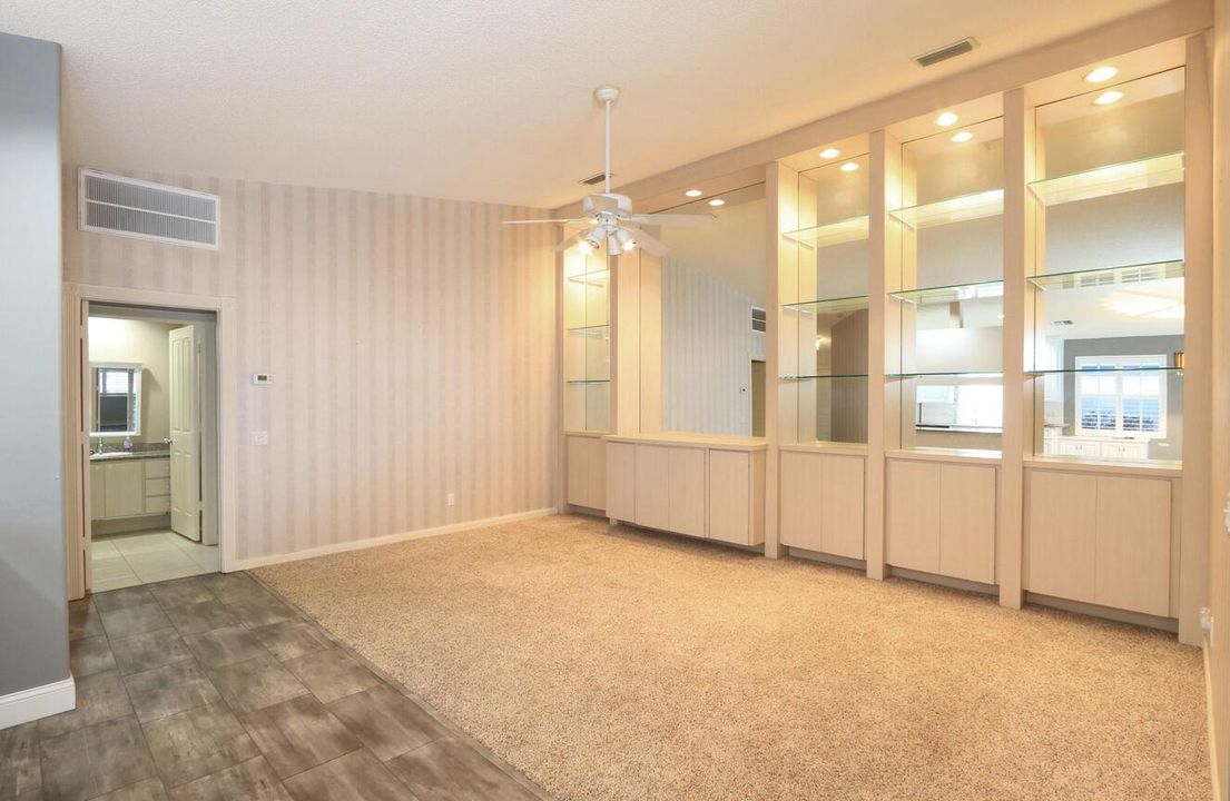 FORMAL LIVING RM