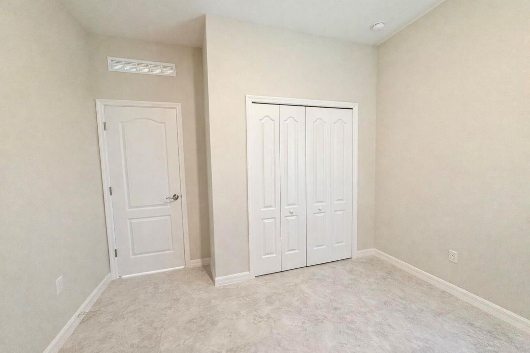 335 BR 4 Empty