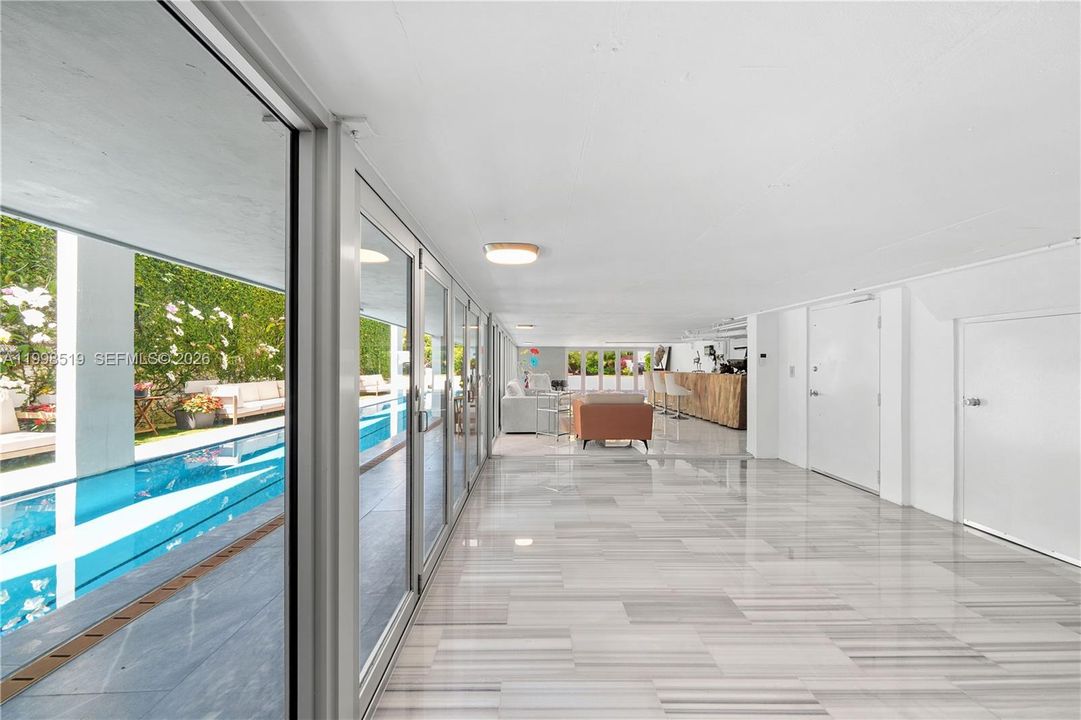 For Sale: $6,999,000 (4 beds, 5 baths, 6626 Square Feet)
