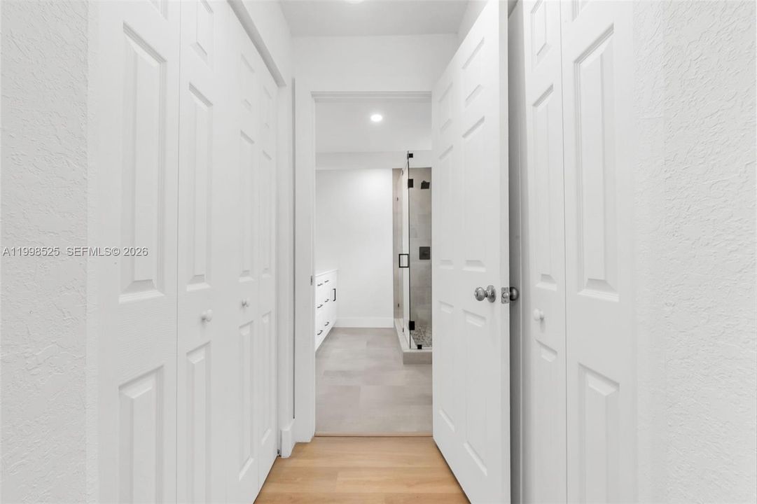 Activo con contrato: $624,999 (3 camas, 2 baños, 2773 Pies cuadrados)