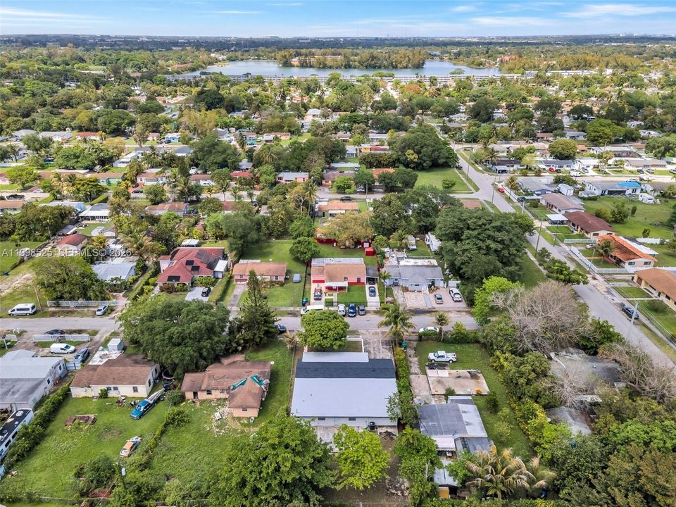 Activo con contrato: $624,999 (3 camas, 2 baños, 2773 Pies cuadrados)