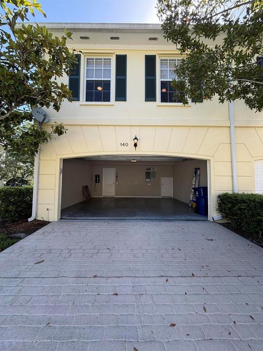 garage