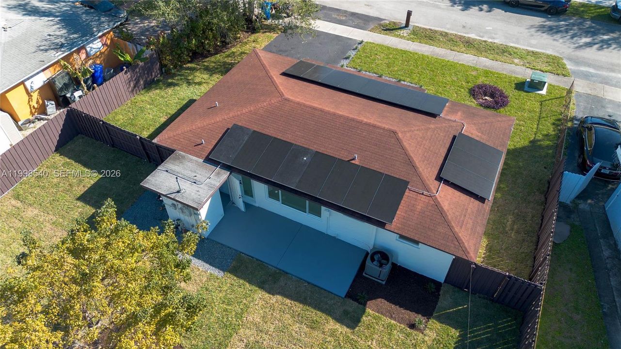 En Venta: $525,000 (3 camas, 2 baños, 1050 Pies cuadrados)