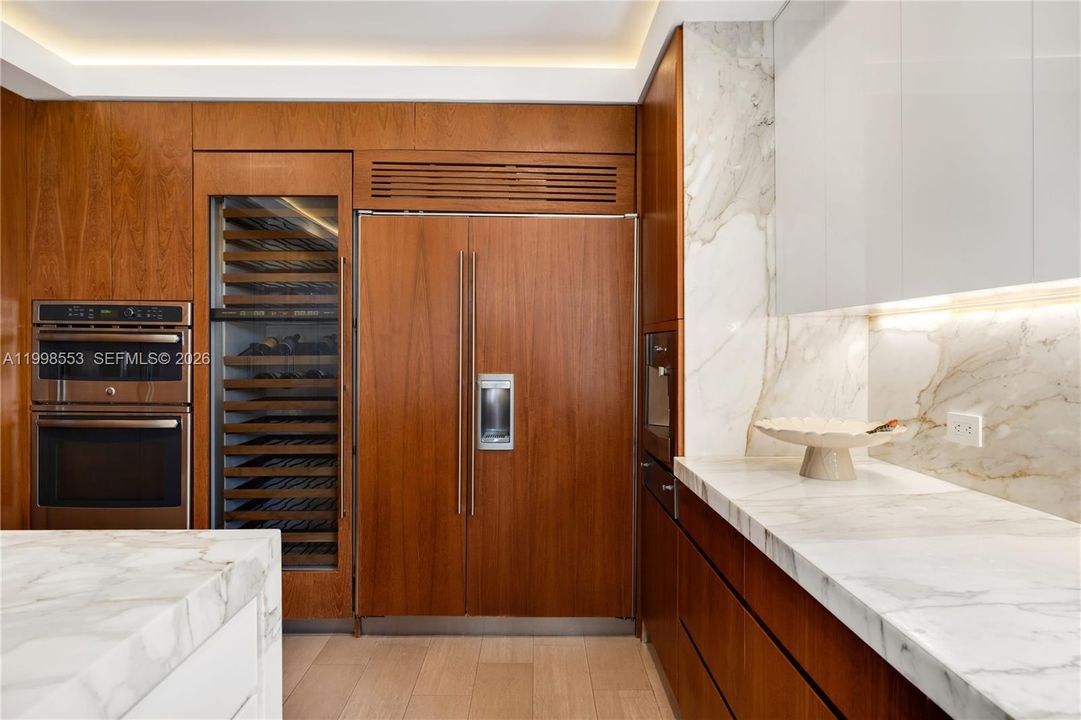 For Sale: $4,500,000 (5 beds, 4 baths, 3955 Square Feet)