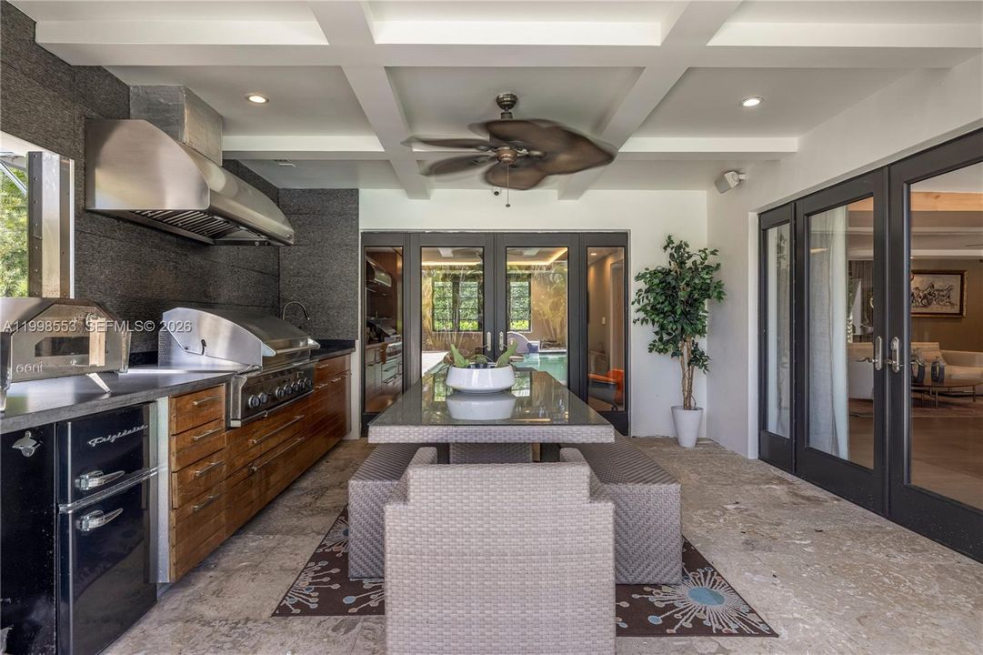 For Sale: $4,500,000 (5 beds, 4 baths, 3955 Square Feet)
