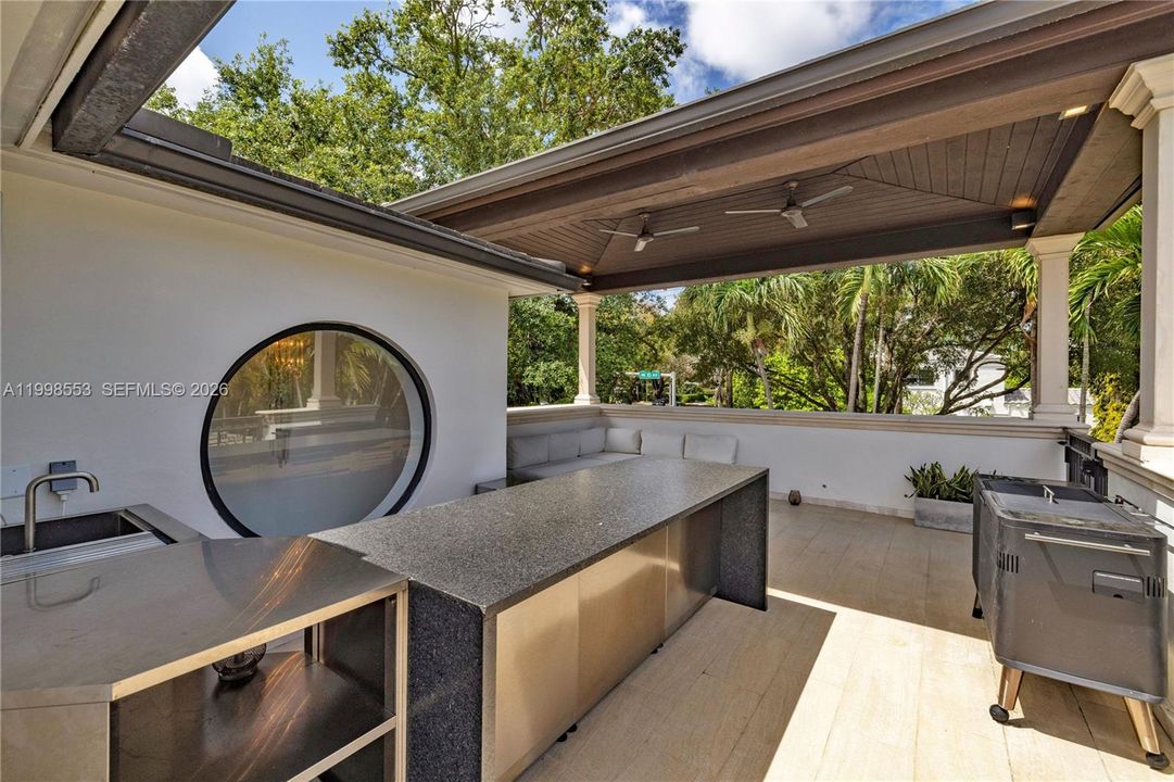 For Sale: $4,500,000 (5 beds, 4 baths, 3955 Square Feet)