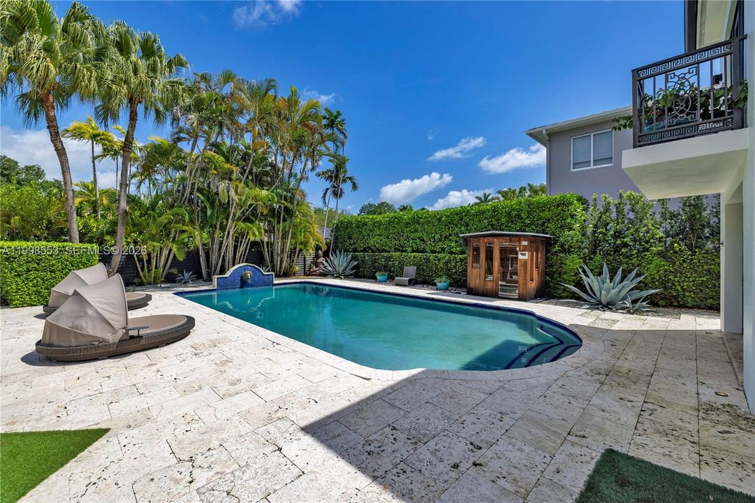 For Sale: $4,500,000 (5 beds, 4 baths, 3955 Square Feet)