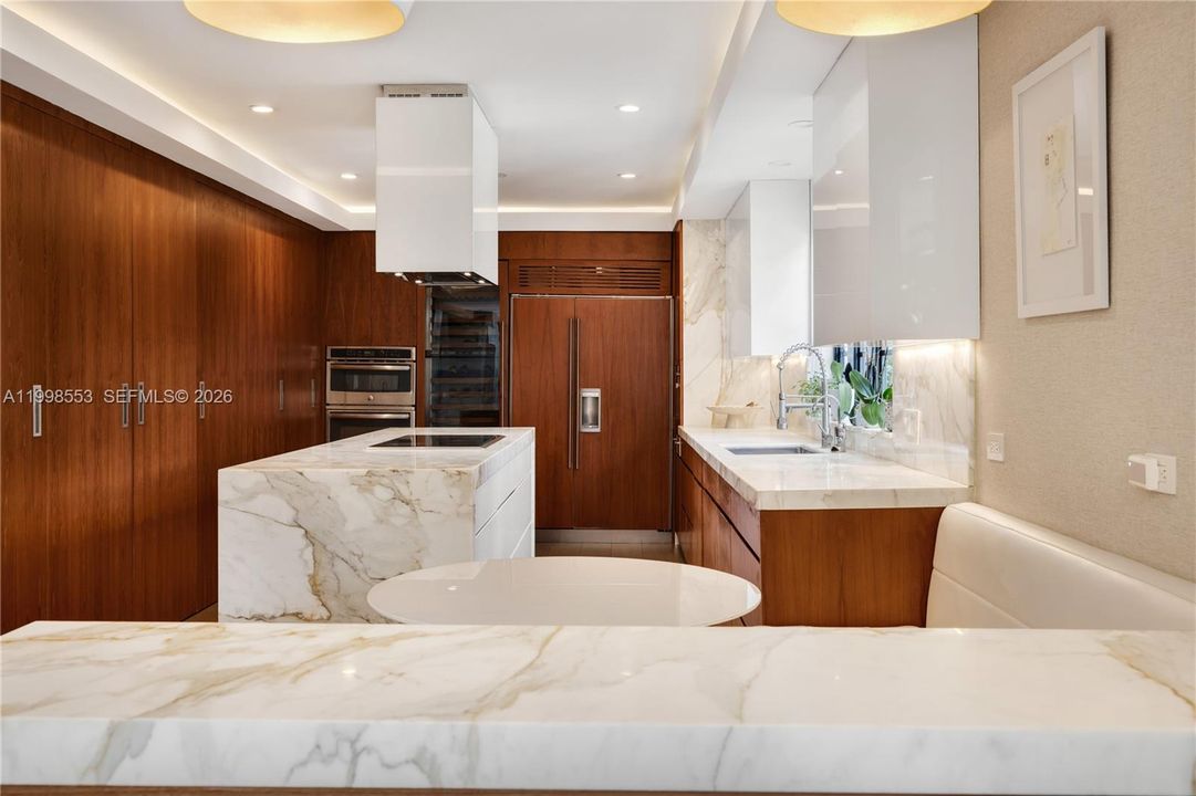 For Sale: $4,500,000 (5 beds, 4 baths, 3955 Square Feet)