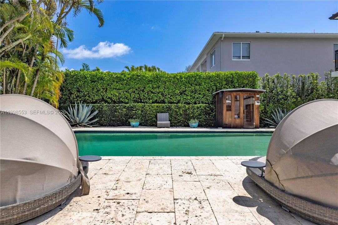 For Sale: $4,500,000 (5 beds, 4 baths, 3955 Square Feet)