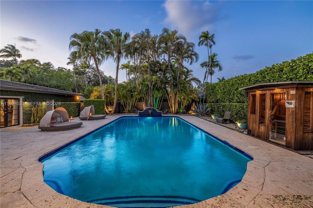 For Sale: $4,500,000 (5 beds, 4 baths, 3955 Square Feet)