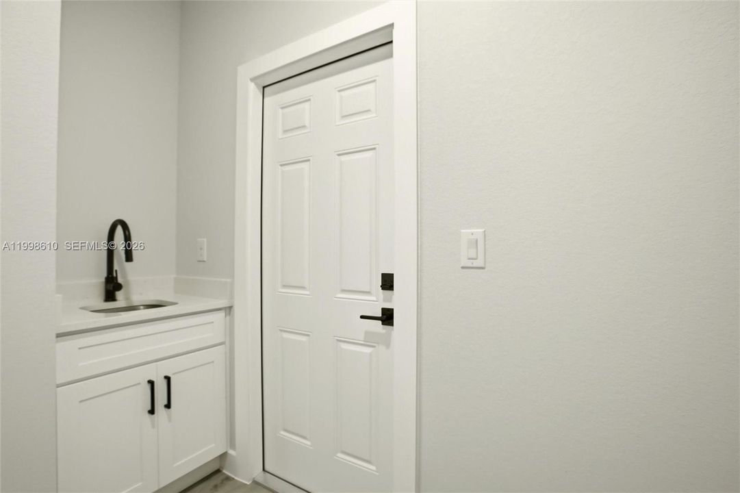 En Venta: $319,900 (3 camas, 2 baños, 1500 Pies cuadrados)