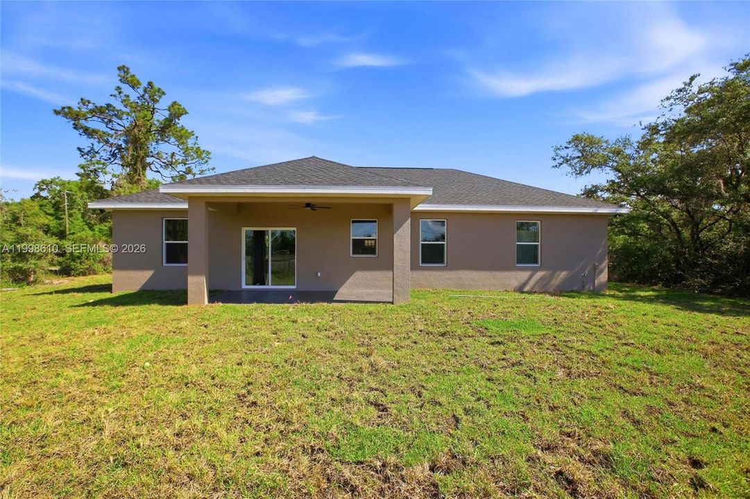 En Venta: $319,900 (3 camas, 2 baños, 1500 Pies cuadrados)