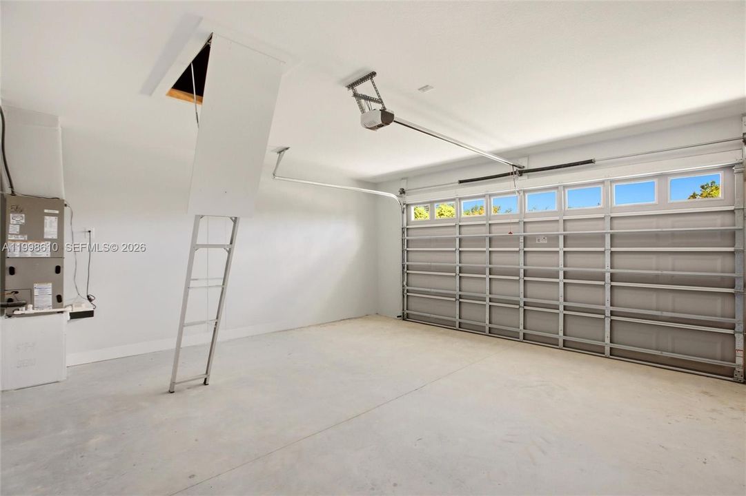 En Venta: $319,900 (3 camas, 2 baños, 1500 Pies cuadrados)