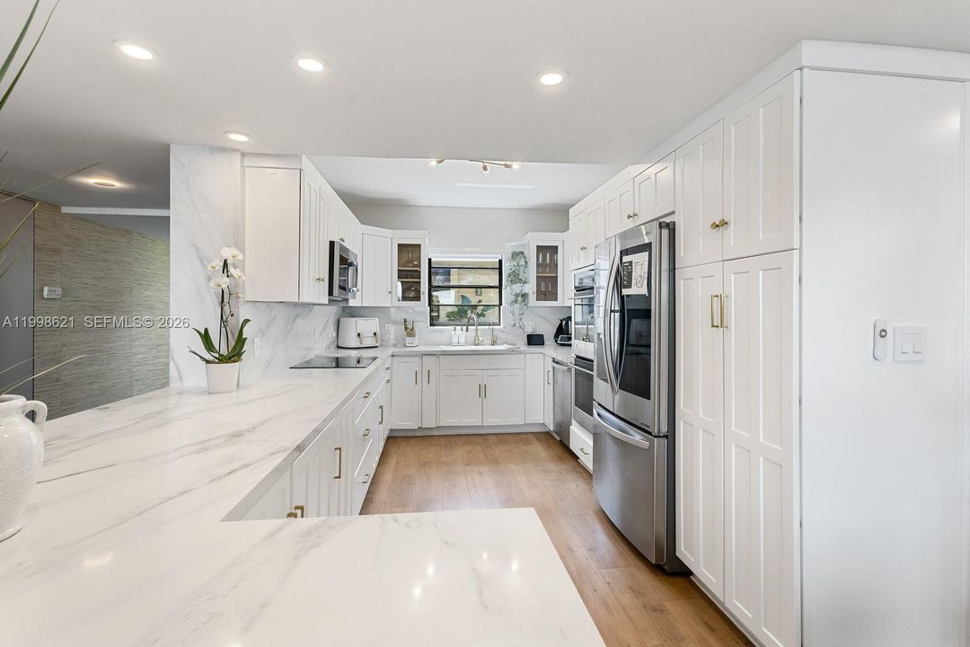 Recently Sold: $1,469,000 (3 beds, 2 baths, 1943 Square Feet)