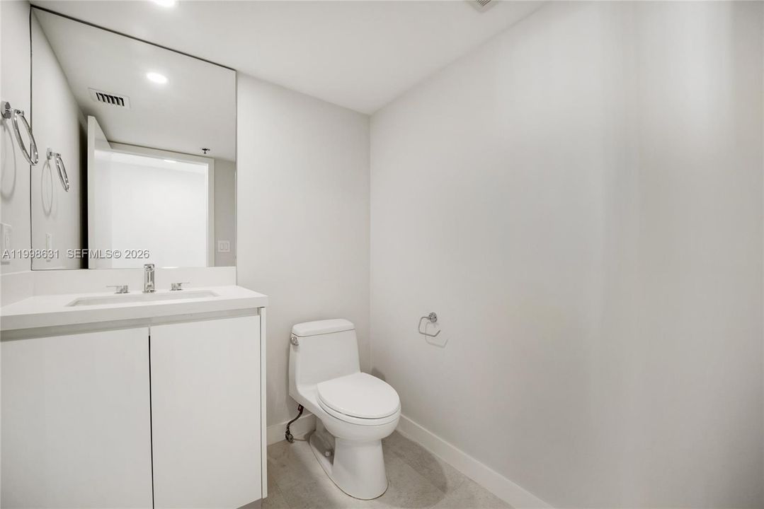 For Rent: $12,500 (2 beds, 2 baths, 2310 Square Feet)