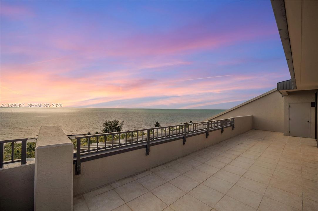 For Rent: $12,500 (2 beds, 2 baths, 2310 Square Feet)
