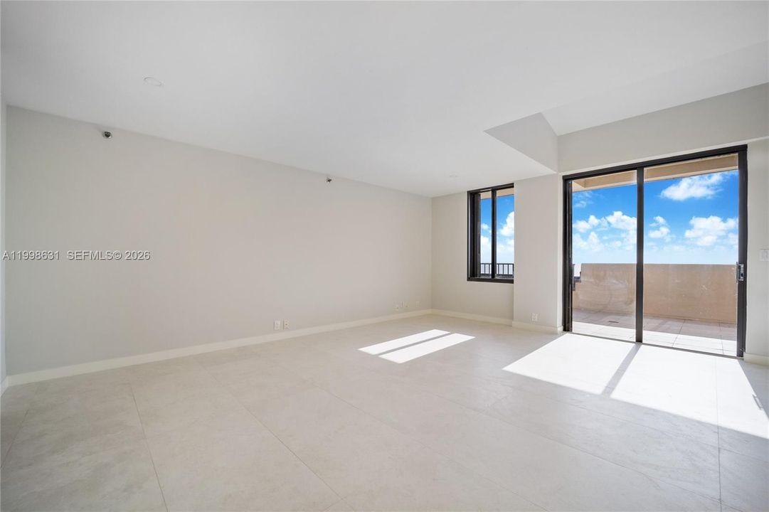 For Rent: $12,500 (2 beds, 2 baths, 2310 Square Feet)