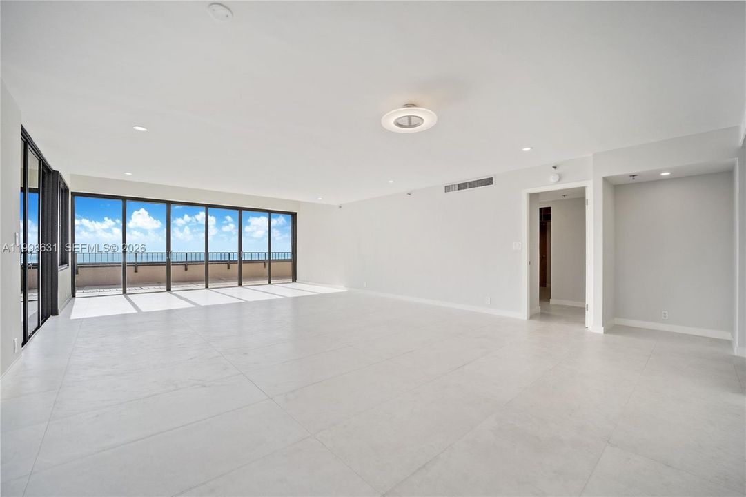 For Rent: $12,500 (2 beds, 2 baths, 2310 Square Feet)