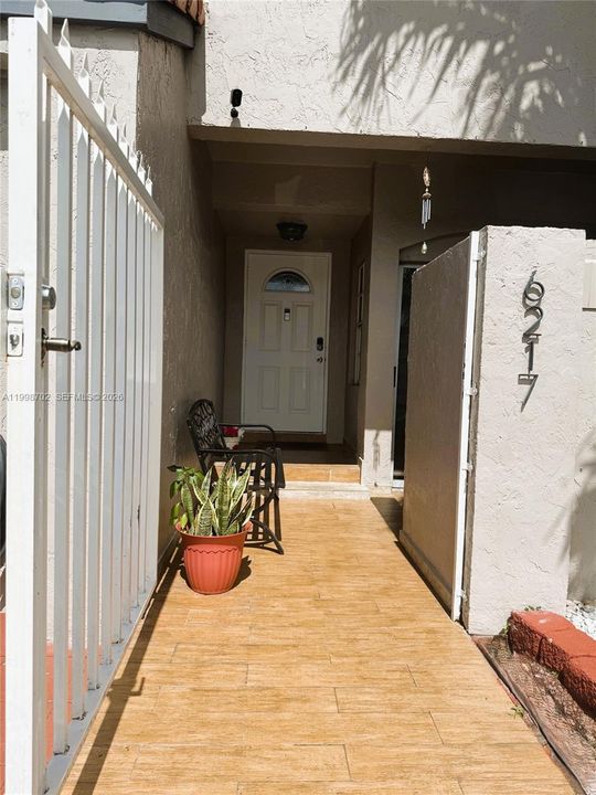На продажу: $519,000 (3 спален, 2 ванн, 1523 Квадратных фут)
