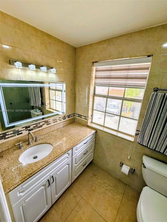 На продажу: $519,000 (3 спален, 2 ванн, 1523 Квадратных фут)