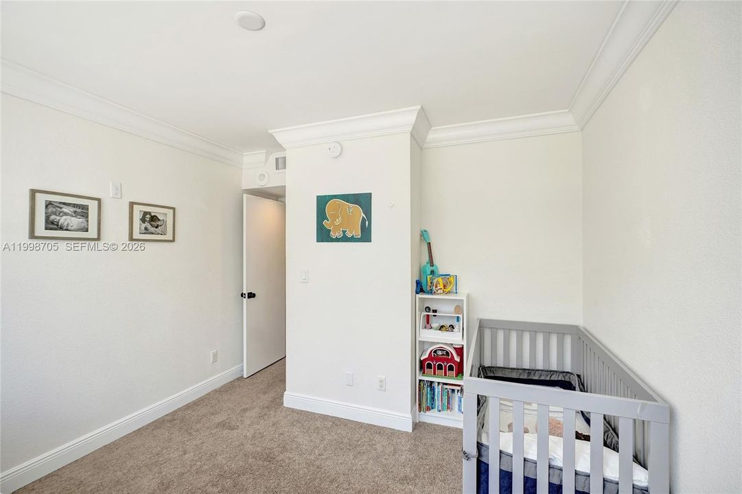 For Sale: $495,000 (2 beds, 2 baths, 1190 Square Feet)