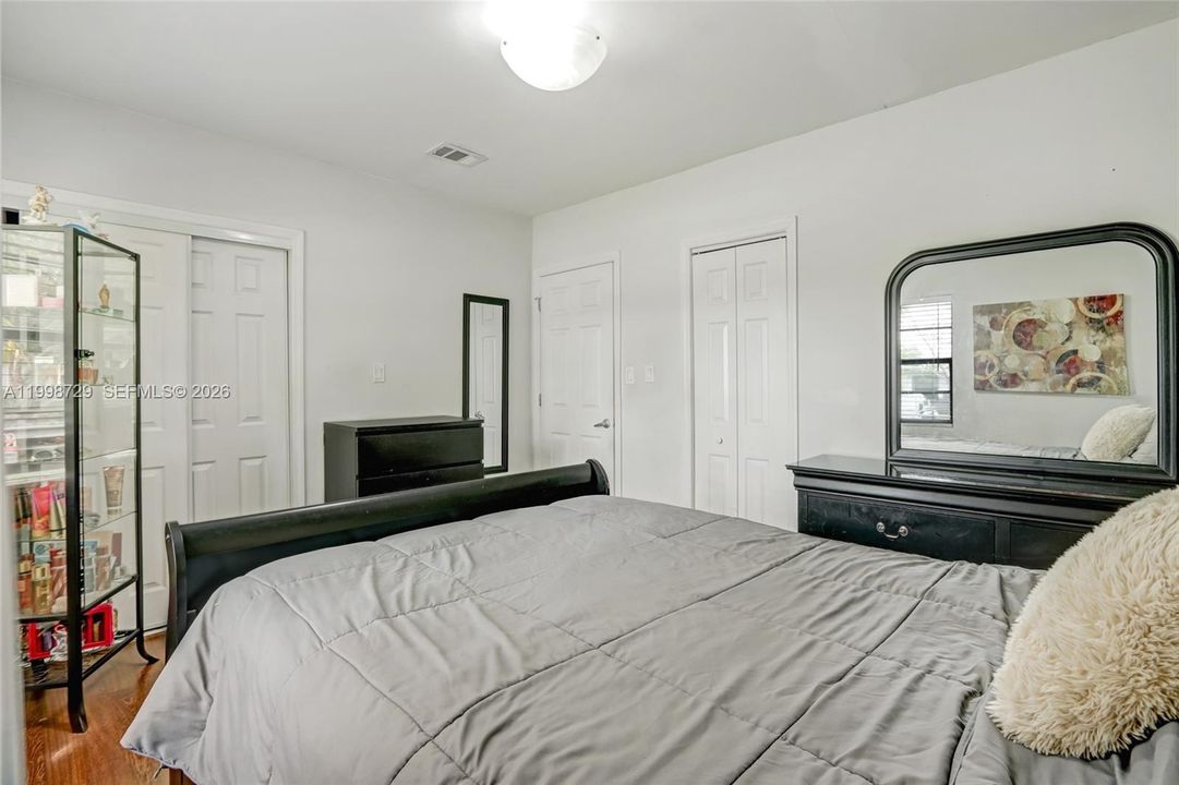 Active With Contract: $629,926 (4 beds, 3 baths, 1439 Square Feet)